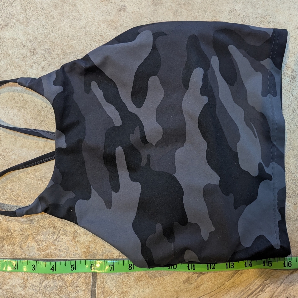 Old Navy Active Powersoft Camo Crop Tank – Light Support, Built-In Bra, Size S